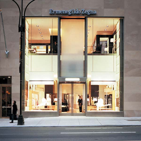 New York-Agnona- Ermenegildo Zegna-Zegna-flagship store-fashion-visual merchandising-window displays-windows-moda-vetrine-brand identity-beauty-store design-retail-Marco Stalla-scarpe-borse-accessori-bags-shoes-accessories