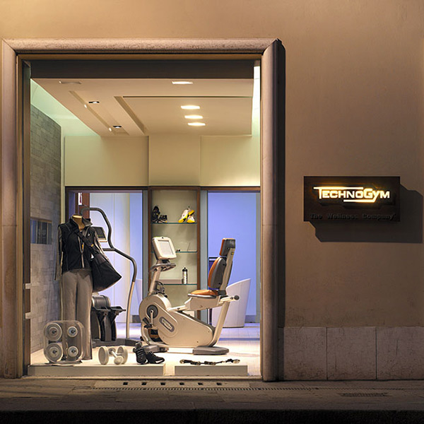 Marco Stalla-Architettura-Interni-Interior design-Technogym-Parma-Home fitness-decoration-decor-design-retail-negozi-store-luxury-lusso-detail