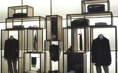 Ermenegildo Zegna-Zegna-fashion-visual merchandising-window displays-windows-moda-vetrine-brand identity-beauty-design-Marco Stalla-scarpe-borse-accessori-bags-shoes-accessories-Milano